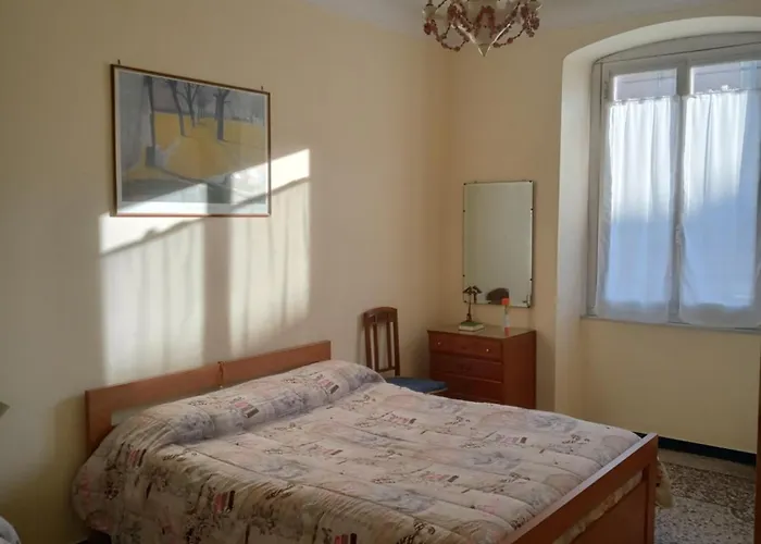 Casa Iaia Nyaraló Genova